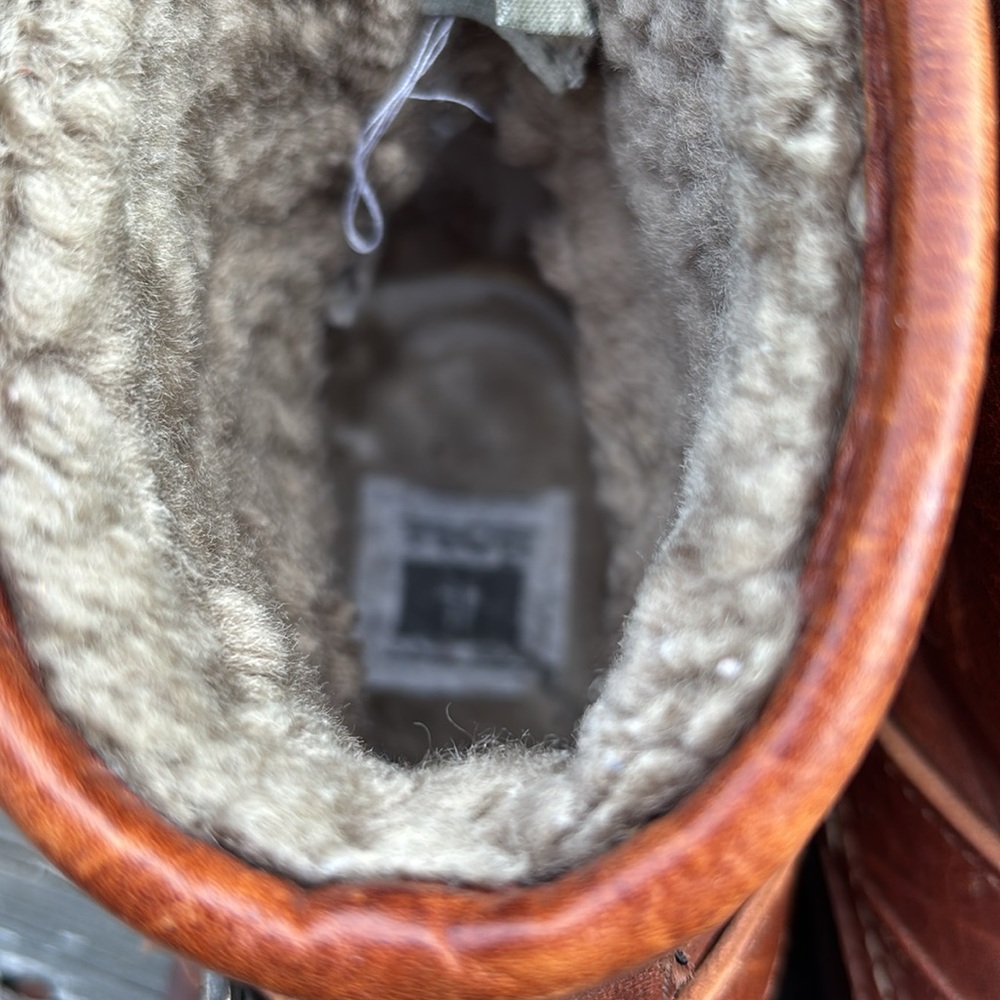 Frye Boots Womens 8 Brown Veronica Duck Engineer Shearling Lined Packer Pull On - Picture 13 of 15
